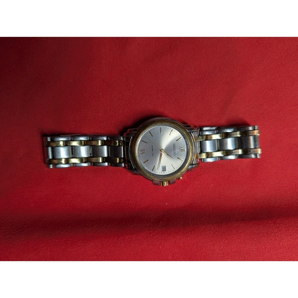 Vintage Seiko kinetic watch for men Needs Capacitor - Picture 7 of 10